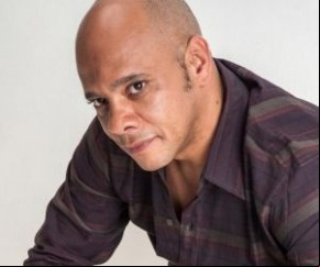 Baú de inéditas de Vander Lee é aberto com edição do single