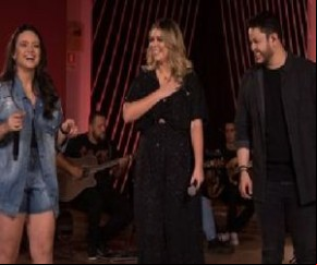Luiza fala sobre dúvida de carreira musical após morte de Maurílio e Marília Mendonça(Imagem:Reprodução)