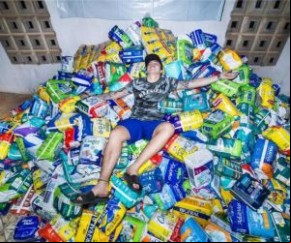 Whindersson agradece doação de fraldas e 1 tonelada de leite: 