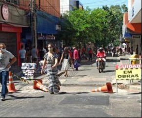 Em um vídeo (acima) divulgado pela assessoria de imprensa da Prefeitura de Teresina nesta terça-feira (16), o prefeito Dr. Pessoa (MDB) afirma ser contra a decisão de proibir a abe(Imagem:Reprodução)