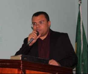 Prefeito Ângelo José Sena Santos(Imagem:florianonews.piauiconectado.com)