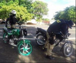 Não uso do capacete em BRs do Piauí aumenta em mais de 700%, revela PRF.(Imagem:PRF)
