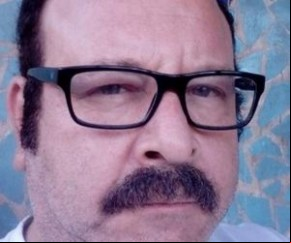 Ator é lembrado por interpretar o professor Afrânio em