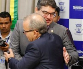 Em busca de apoio, Luciano Nunes é presença em eventos de Firmino.(Imagem:WilsonFilho)