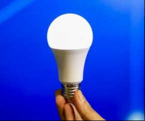 A Aneel (Agência Nacional de Energia Elétrica) anunciou nesta terça-feira (31) a criação de uma nova bandeira tarifária para fazer frente ao aumento dos custos decorrente do agrava(Imagem:Reprodução)