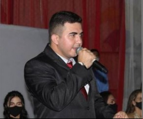 O prefeito de Bom Princípio do Piauí, Lucas Moraes, sofreu uma hemorragia provocada por uma úlcera estomacal e foi levado às pressas ao Hospital Estadual Dirceu Arcoverde (HEDA) em(Imagem:Reprodução)