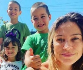 Piovani explicou que os filhos estão no Brasil com o pai, Pedro Scooby. Devido à pandemia, não é possível conseguir um voo de volta para Portugal, onde vive a atriz.  