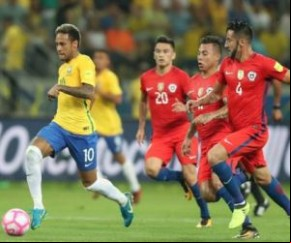 Começou vencendo a Venezuela por 3 x 0; goleou o Peru por 4 x 0;  venceu a Colômbia por 2 x 1; apenas empatou com o Equador por 1 x 1.    Esteve longe de empolgar e agora precisa j(Imagem:Reprodução)