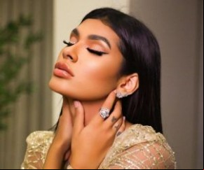 Assim como Karol Conká, que sincronizou a edição do reflexivo single Dilúvio com a final da 21ª edição do programa Big Brother Brasil (TV Globo), a funkeira fluminense Pocah também(Imagem:Reprodução)
