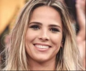 Cantando sertanejo, Wanessa fala aos fãs gays.(Imagem:Noticiasaominuto)