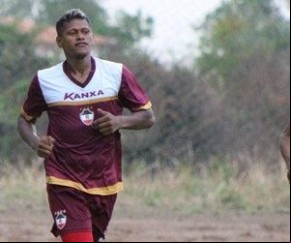 Índio está suspenso, mas se mantém treinando no River-PI.(Imagem:Emanuele Madeira)