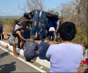 O condutor fez um teste do etilômetro que deu negativo para o consumo de álcool. O condutor foi conduzido para uma delegacia de Polícia Civil onde prestou depoimento sobre o caso.(Imagem:Reprodução)