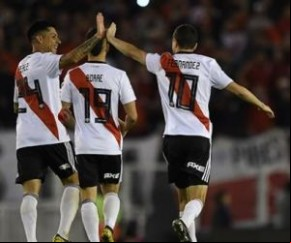 Com 2 gols no fim, River Plate bate Athletico-PR e fatura a Recopa.(Imagem:Divulgação)