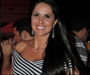Graciele Lacerda manda indireta para Zilu na web.(Imagem:Famosidades)
