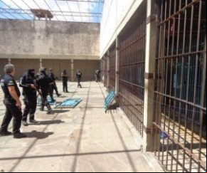 Operação é deflagrada no sistema prisional e cumpre mandados dentro das unidades.(Imagem:florianonews.piauiconectado.com)