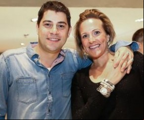Evaristo e sua esposa(Imagem:Reprodução)