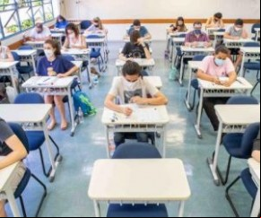 Calendário Fuvest 2022: Período de inscrição: 16 de agosto e 1º de outubro; Prova da primeira fase: 12 de dezembro de 2021; Provas da segunda fase: 16 e 17 de janeiro de 2022; Divu(Imagem:Reprodução)