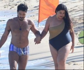 Fabiana Karla curte eio em praia da Bahia com o namorado.(Imagem:Instagram)