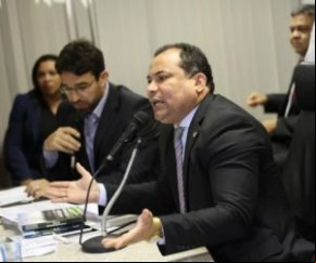 Deputado Evaldo Gomes (PTC)(Imagem:Alepi)
