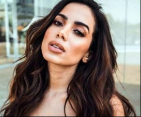 Anitta pode ter bens e aportes bloqueados pela Justiça.(Imagem:Famosidades)