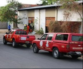 Incêndio atinge depósito dos Correios e destrói materiais na Capital.(Imagem:florianonews.piauiconectado.com)