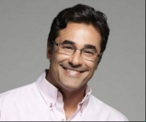 Boletim: Luciano Szafir apresenta melhora, mas segue na UTI(Imagem:Reprodução)