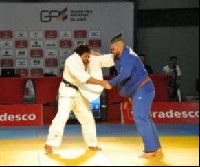 Francinaldo Segundo no Grand Prix do ano ado.(Imagem:Divulgação/CBJ)