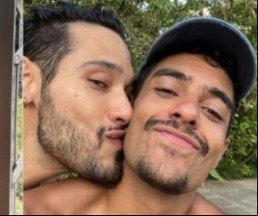 Filho de Antonio Fagundes assume namoro com ator Igor Fernandez(Imagem:Reprodução)