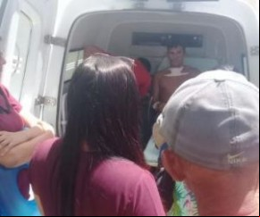 Jovem é baleado em assalto em Beneditinos.(Imagem:Portalr10)