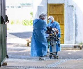 No momento mais letal da pandemia, pacientes no estado estão aguardando até 24 horas a espera de um leito de UTI nos hospitais do Piauí. A informação foi confirmada pela Gerência E(Imagem:Reprodução)