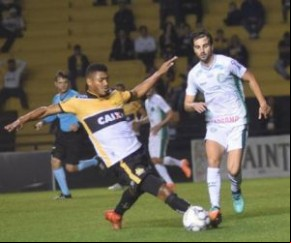 Guarani empata fora com o Criciúma e dorme no G-4 da Série B.(Imagem:Divulgação)