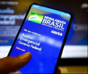 Caixa paga neste domingo (30) auxílio emergencial para nascidos em dezembro(Imagem:Reprodução)