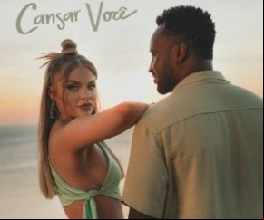 Enquanto grava o segundo álbum, sucessor de Pandora (2019), Luísa Sonza cai no samba com Thiaguinho.  Após se unir ao trio As Baías no single Quarto andar (2021) e de se juntar com(Imagem:Reprodução)