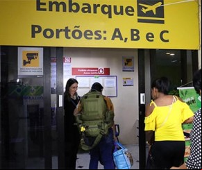 PI: saída dos cubanos deixa municípios 100% sem médicos.(Imagem:florianonews.piauiconectado.com)