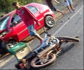 Motoqueiro morre em grave acidente na PI 113 em José de Freitas.(Imagem:florianonews.piauiconectado.com)
