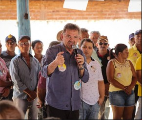 Em Cristalândia, Wilson defende projeto para levar água para todo Piauí.(Imagem:florianonews.piauiconectado.com)
