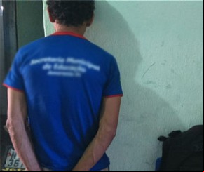 Pai é preso suspeito de usar o filho para cometer furtos em Amarante.(Imagem:Polícia Civil)