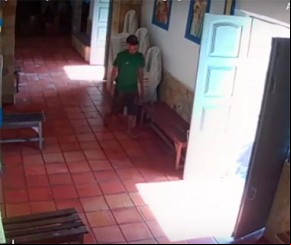 Homem é preso suspeito de roubar cofre com dízimo de igreja.(Imagem:florianonews.piauiconectado.com)
