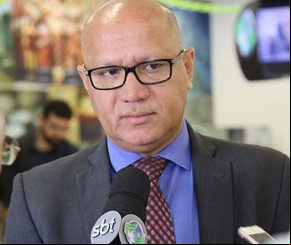 Secretário de istração, Franzé Silva(Imagem:florianonews.piauiconectado.com)