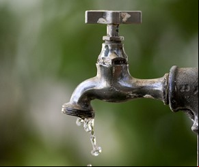 OAB pede informações sobre aumento da tarifa de água no PI.(Imagem:florianonews.piauiconectado.com)