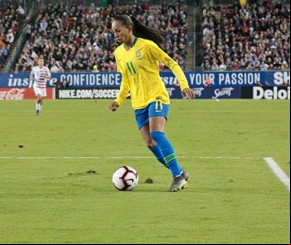Adriana é convocada para dois amistosos da seleção na Espanha.(Imagem:Laura Zago/CBF)