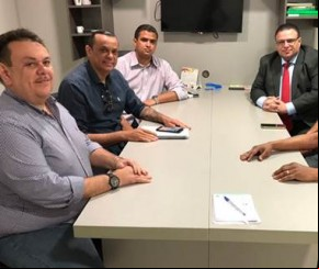 PRB se reúne e discute 