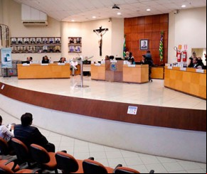 TRE-PI julga ação contra prefeito em segredo de justiça nesta terça (5).(Imagem:florianonews.piauiconectado.com)
