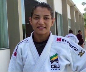 Sarah Menezes(Imagem:Reprodução/Facebook)