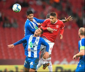 Com 2 gols de Guerrero, Inter bate Paysandu pela Copa do Brasil.(Imagem:Ricardo Duarte)