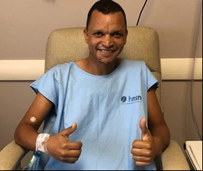 Ex-jogador Warley tem alta de hospital, mas permanece sem falar sobre versão da travesti.(Imagem:GE Paraíba)