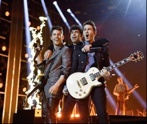 Jonas Brothers apresentam tracklist de novo álbum.(Imagem:Divulgação)