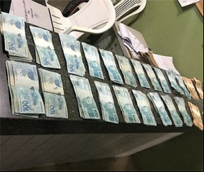 Casa de ex-prefeito é furtada e PM recupera R$ 23 mil levado de cofre.(Imagem:PM-PI)