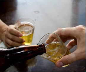 Juiz baixa decreto e antecipa lei seca em cidades do Piauí.(Imagem:florianonews.piauiconectado.com)