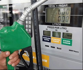 Indústria propõe aumentar biodiesel no combustível para resolver crise.(Imagem:Agência Brasil)